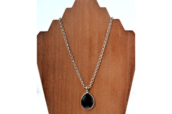 small silver chain black drop necklace72